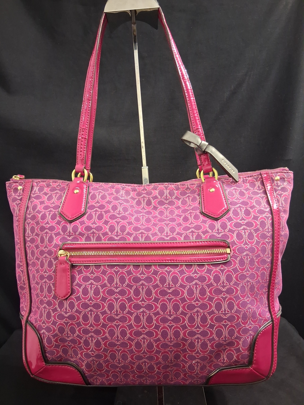 Coach Poppy Signature Bag Tote 26414 Magenta Canvas With Patent Leather Outline